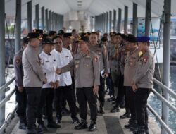 Kabaharkam cek pengamanan Pelabuhan Ketapang akses menuju Bali