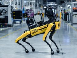 BMW pekerjakan robot anjing untuk endus masalah di pabriknya