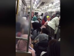 Viral! Penumpang KRL Panik saat Ada Tawuran, Suasana di Dalam Gerbong Mencekam