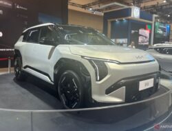 Kia kenalkan mobil listrik terbaru EV3 di GJAW 2024